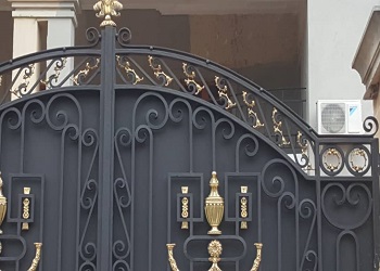 Architectural: Drive Way Gates