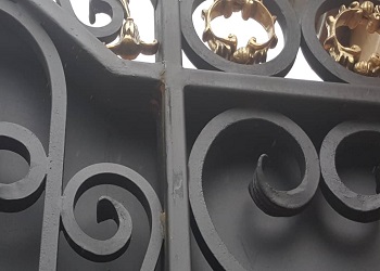 Architectural: Drive Way Gates